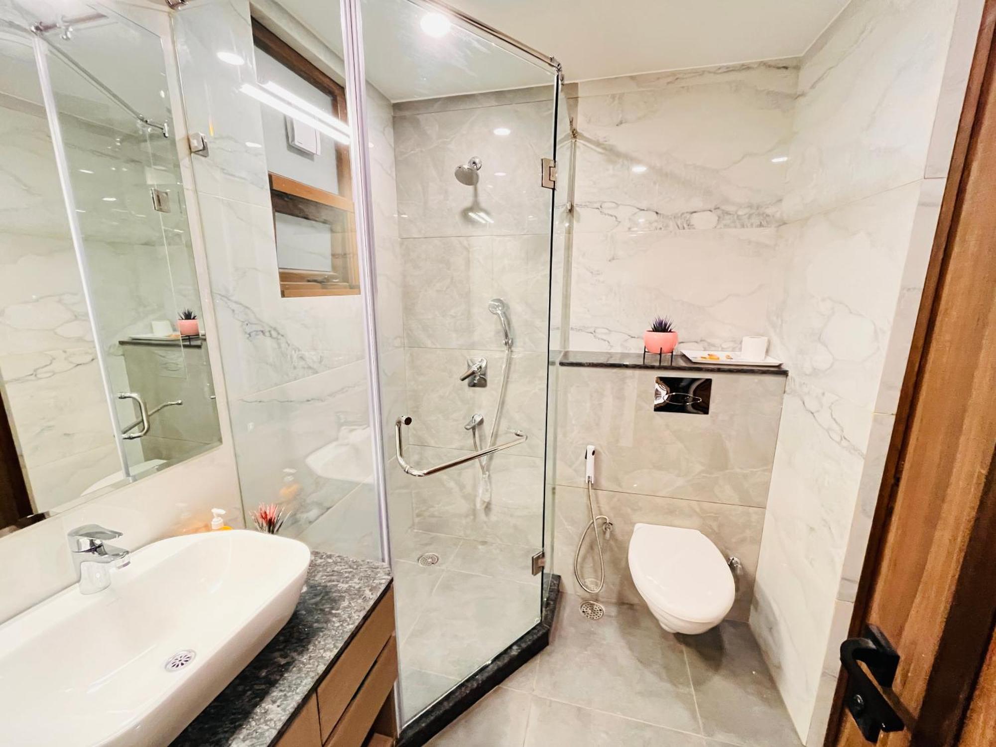 Hotel Gianmala Residency South Extension Near Aiims Delhi New Delhi Exterior photo