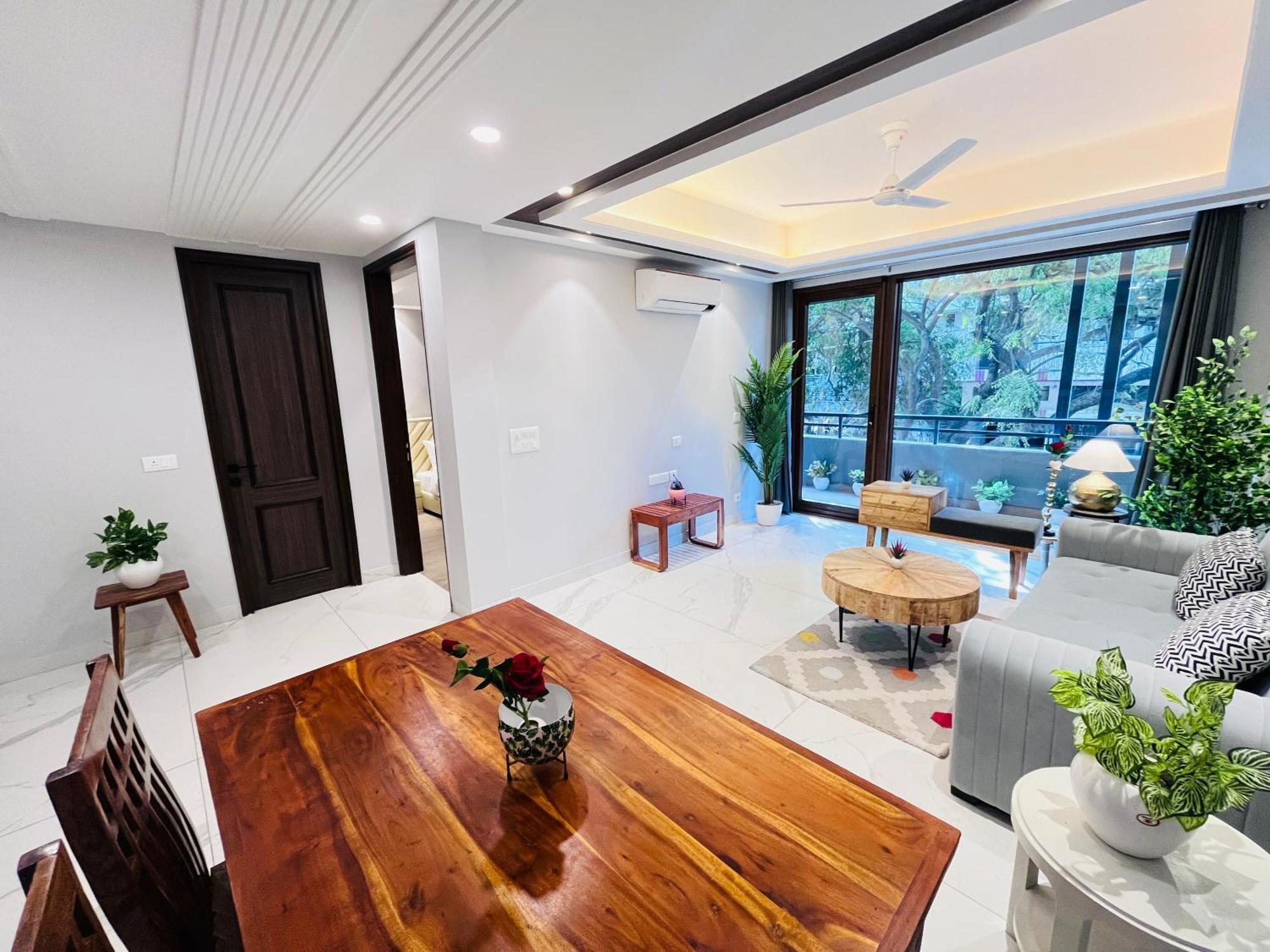 Hotel Gianmala Residency South Extension Near Aiims Delhi New Delhi Exterior photo