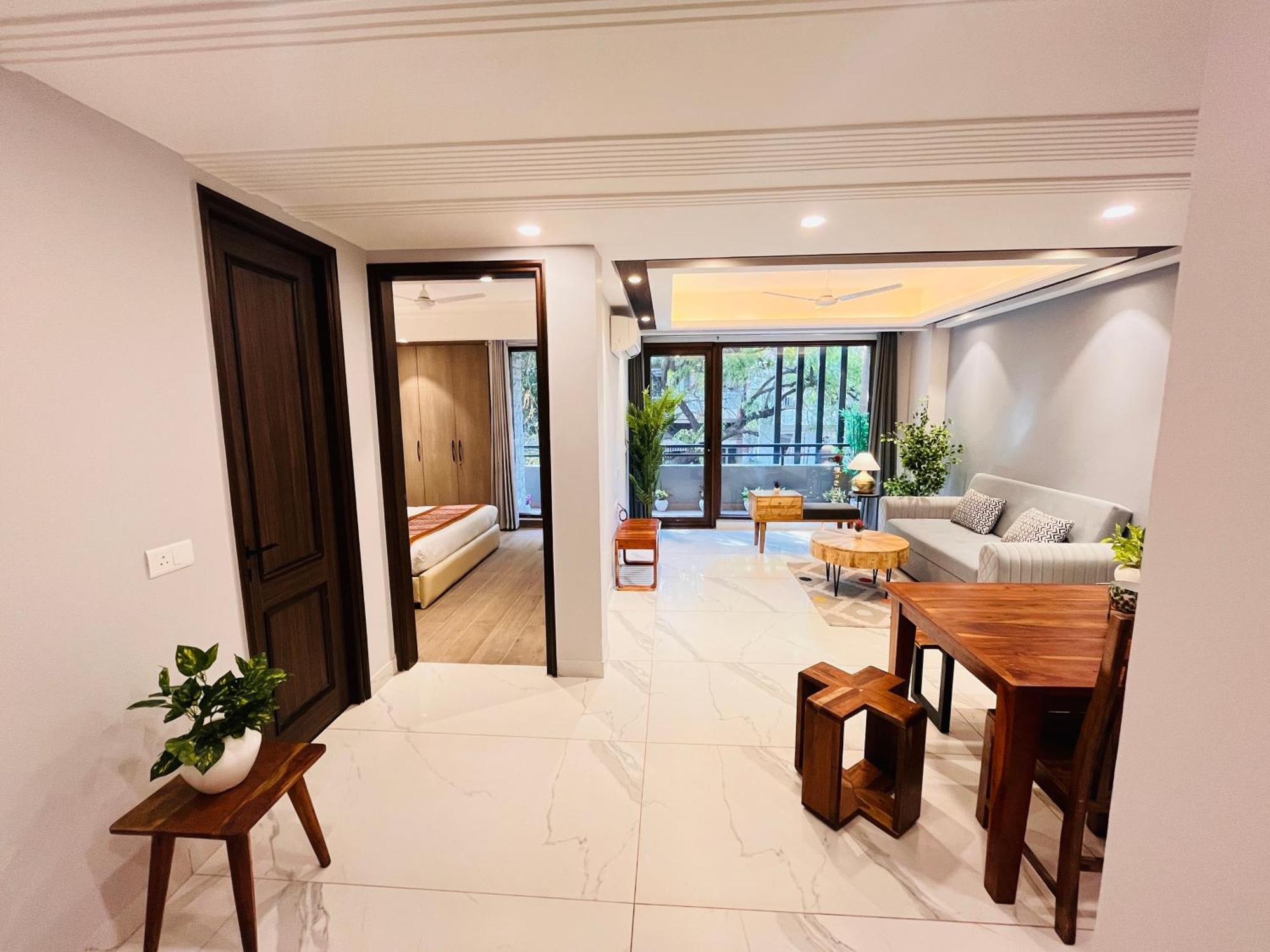 Hotel Gianmala Residency South Extension Near Aiims Delhi New Delhi Exterior photo