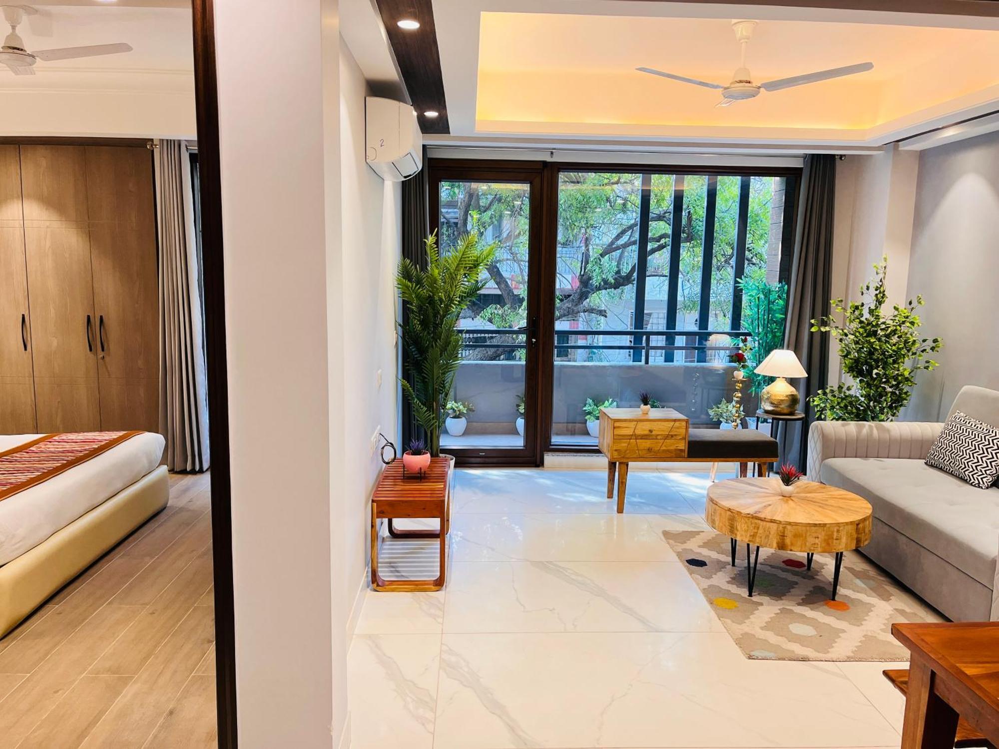 Hotel Gianmala Residency South Extension Near Aiims Delhi New Delhi Exterior photo