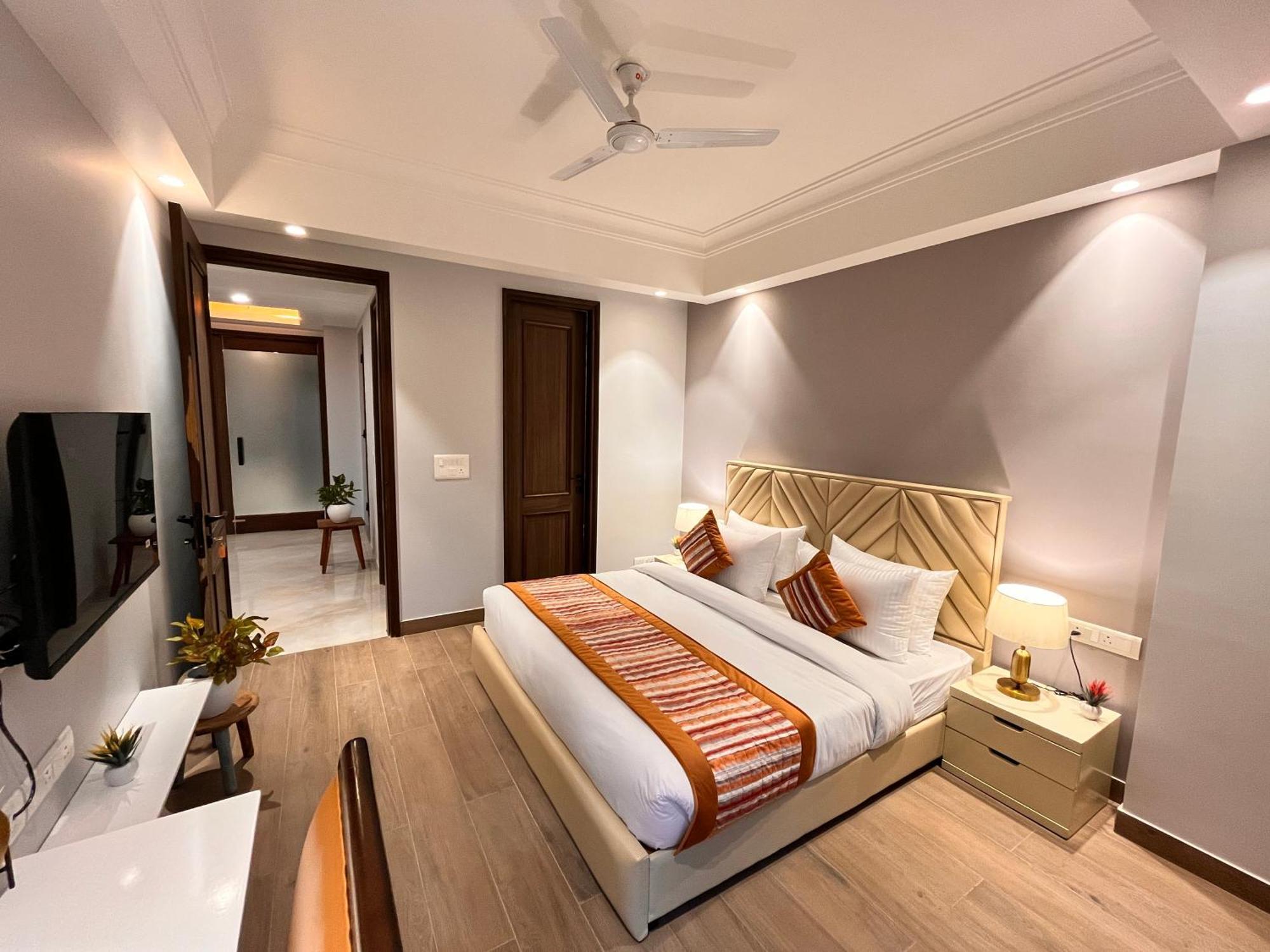 Hotel Gianmala Residency South Extension Near Aiims Delhi New Delhi Exterior photo