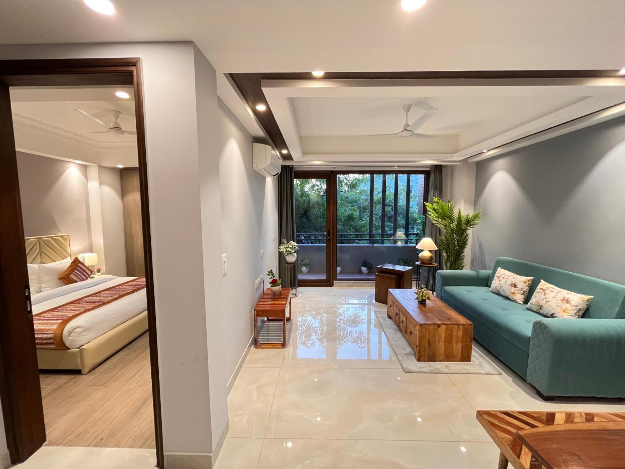 Hotel Gianmala Residency South Extension Near Aiims Delhi New Delhi Exterior photo