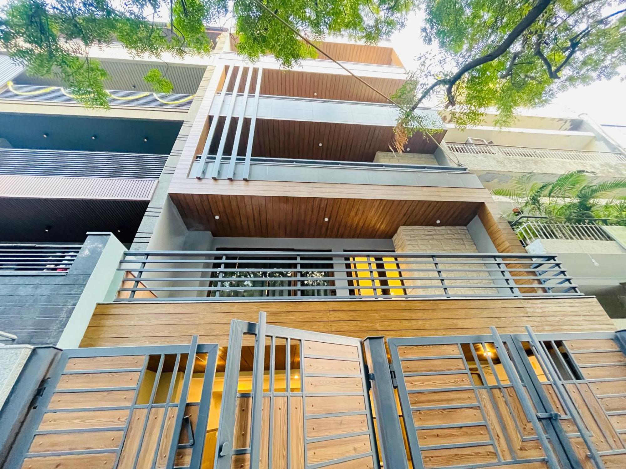 Hotel Gianmala Residency South Extension Near Aiims Delhi New Delhi Exterior photo